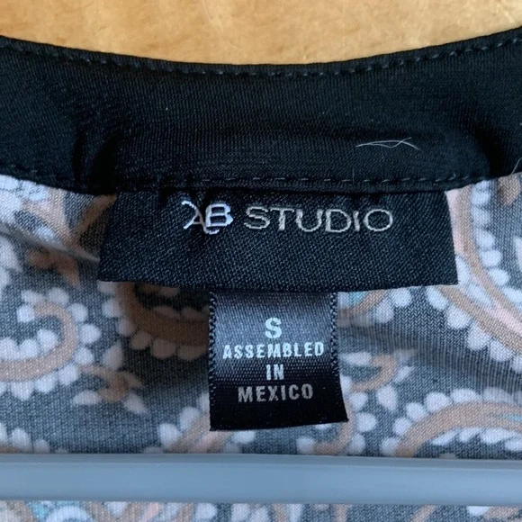 AB Studio blouse/mini dress sized small but could be worn as a medium - Picture 4 of 4